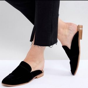 Free People Velvet At Ease Loafer sz 37=7